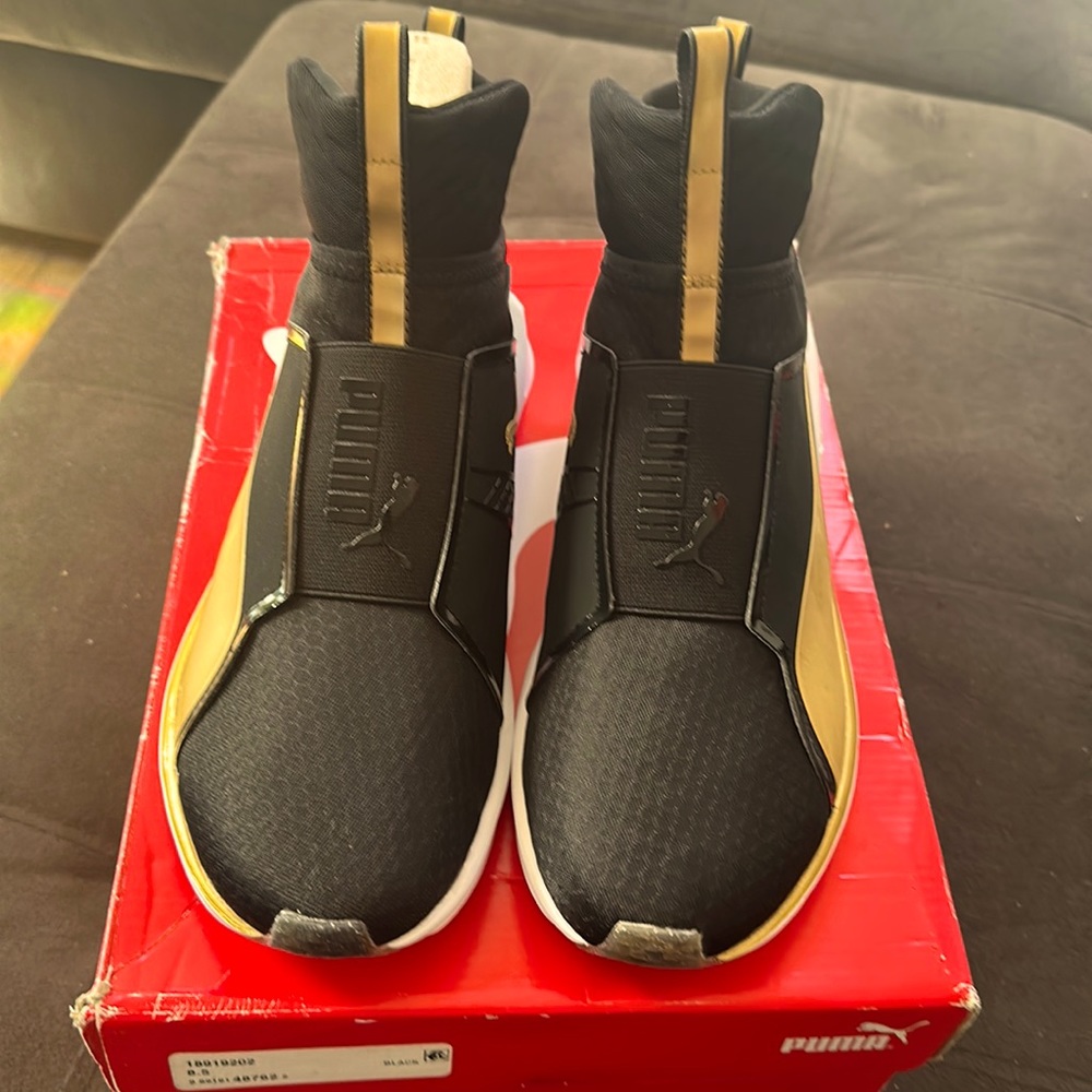 Puma women sneakers
